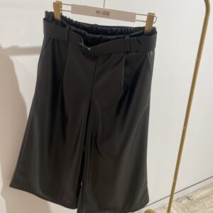 Broek leder